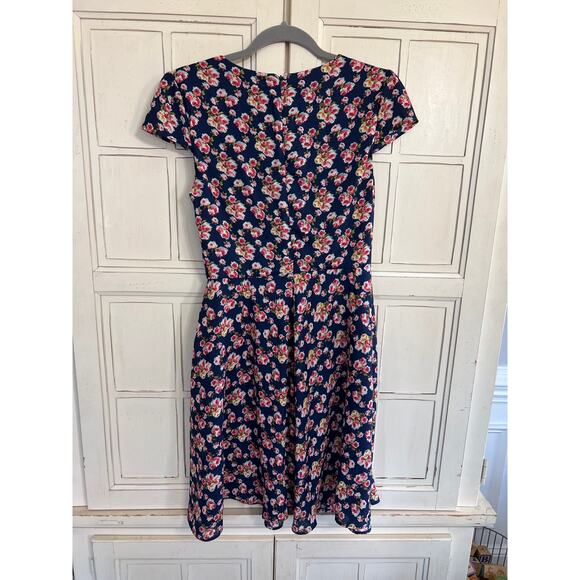 Betsey Johnson size 2 floral midi dress - Picture 3 of 4